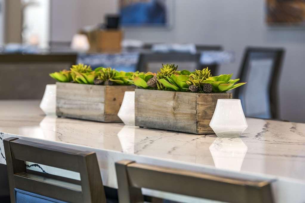 Cambria Hotel Orlando Airport Интерьер фото